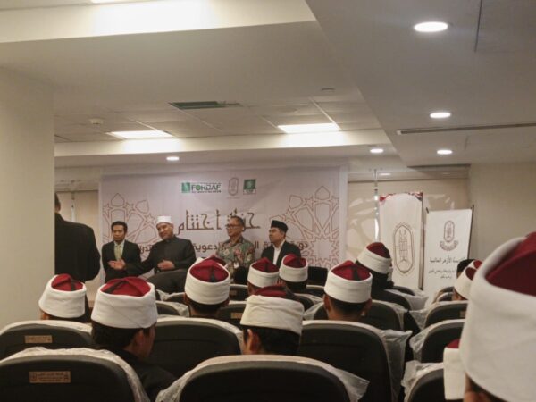 Pelatihan Dai Internasional Al-Azhar Perdana: Turats Harus Hidup di Tengah Zaman!